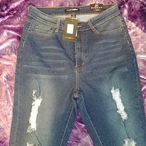 🌸3/$25 SALE🌸 Fashion Nova high waisted jeans